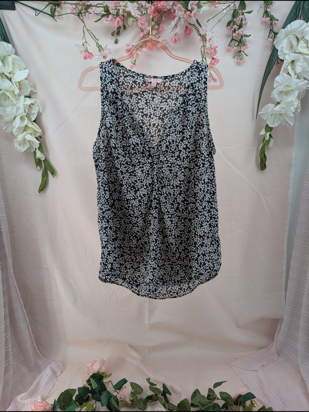 Candie's Black & White Floral V-Neck Camisole